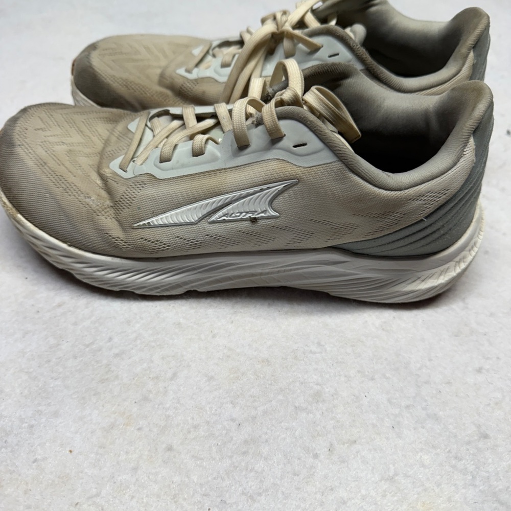 Altra Rivera 4 White/Pale Mint Women's Size 8 Running Shoes - Picture 3 of 6